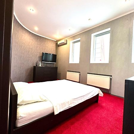 Penthouse Apartment Panoramic View Kyiv Exterior photo